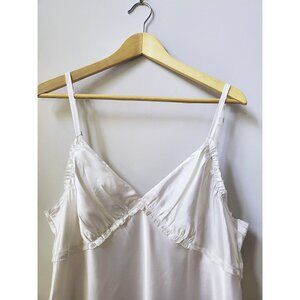 Vera Wang Ivory Satin Chemise